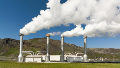 Fernando Trabach Filho explica como a energia geotérmica aproveita o calor da Terra para gerar energia sustentável.